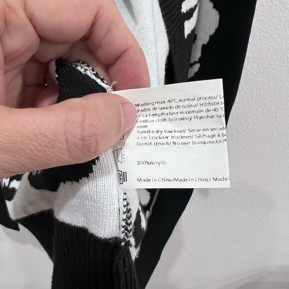 Hotouch Women's Knitted Black and White Skull Open Cardigan Halloween size XL - Picture 5 of 8